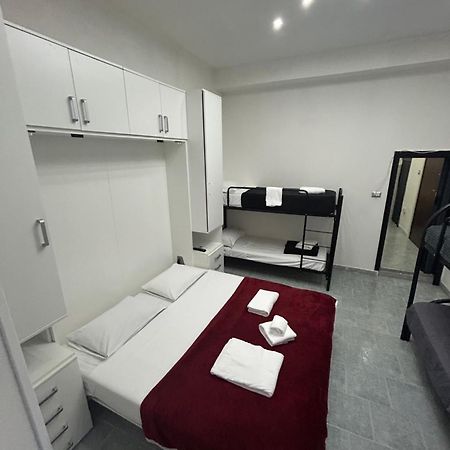 דירות נאפולי Da Concettina House מראה חיצוני תמונה