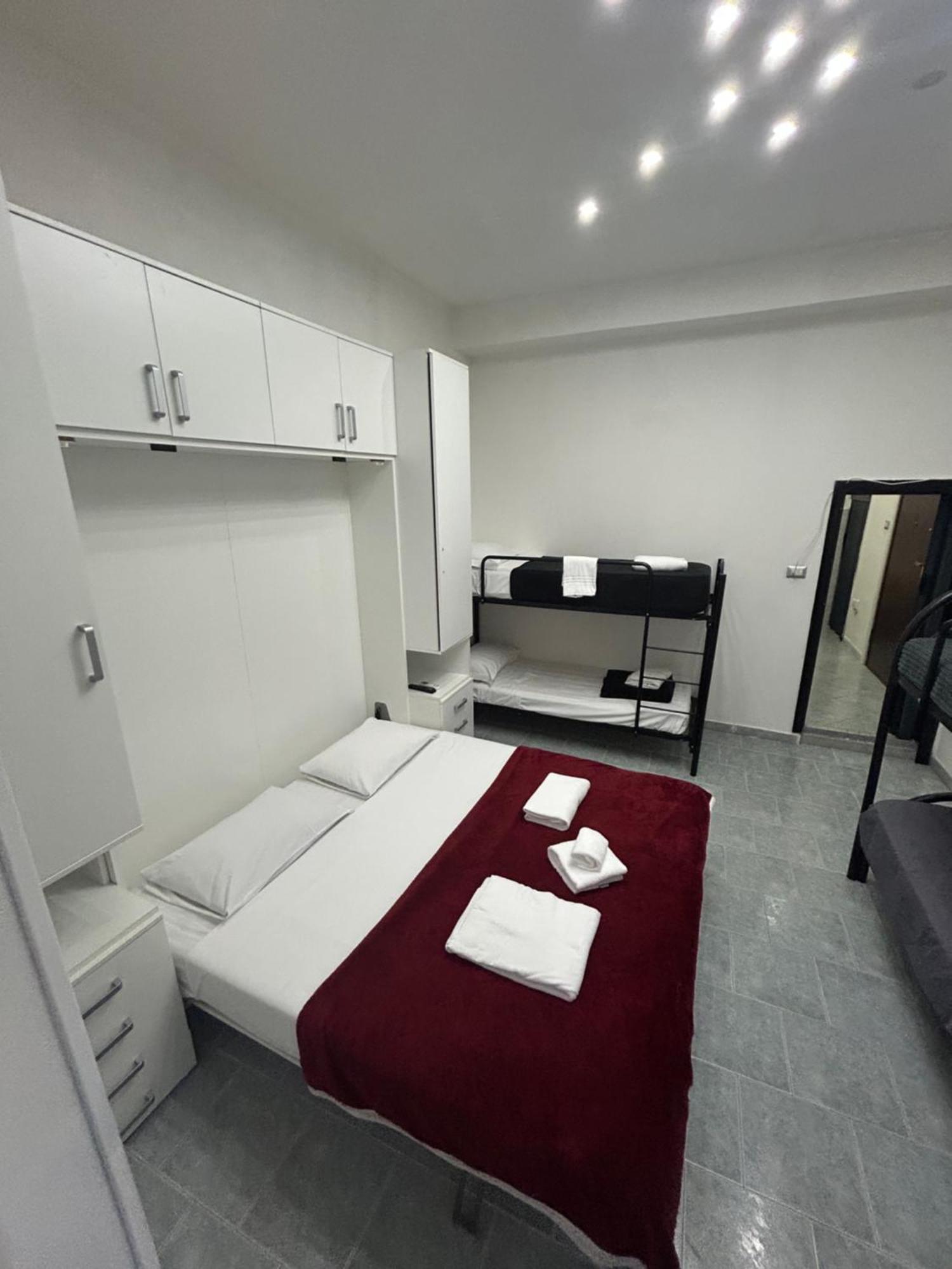 דירות נאפולי Da Concettina House מראה חיצוני תמונה